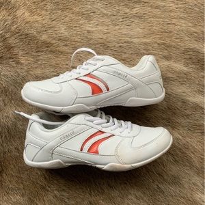 Size 9 - Chasse Cheer shoes